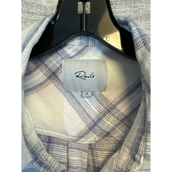 Rails Hunter Slate Rose White Button Up Plain Shirt Size S - Picture 2 of 3